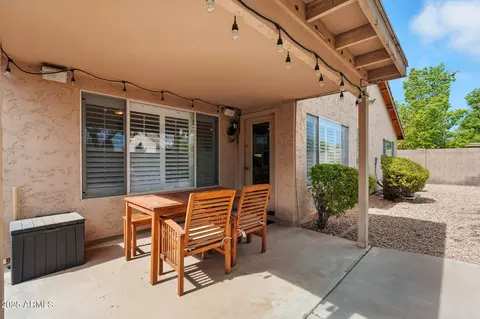 Exterior - 702 W Scott Ave, Gilbert, AZ 85233 photo 3 of 7