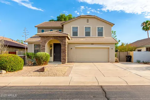 4633 E Gleneagle Dr, Chandler, AZ 85249