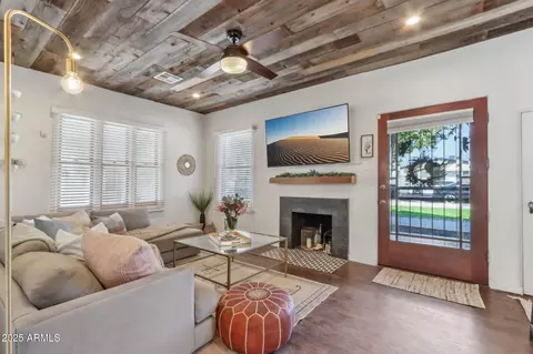 Living - 2209 E Weldon Ave, Phoenix, AZ 85016 photo 2 of 3