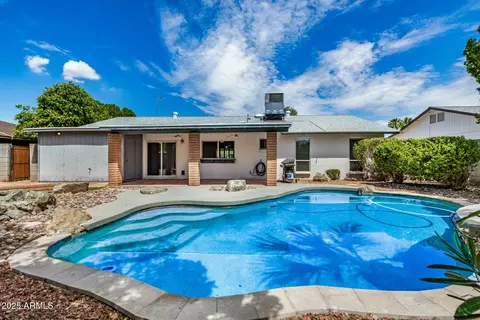 905 W Lobo Ave, Mesa, AZ 85210