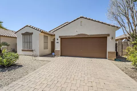 10233 W Cordes Rd, Tolleson, AZ 85353