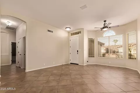 Living - 1009 E Mountain Vista Dr, Phoenix, AZ 85048 photo 1 of 6