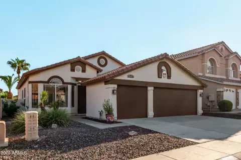 Exterior - 1009 E Mountain Vista Dr, Phoenix, AZ 85048 photo 6 of 16