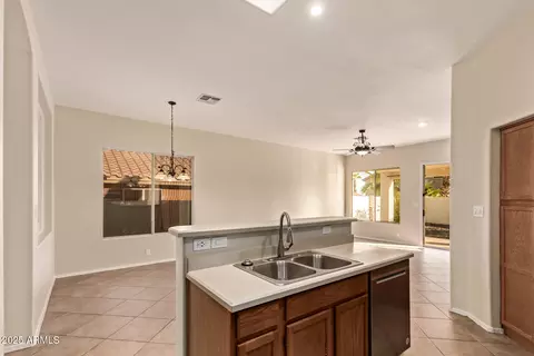 Kitchen - 1009 E Mountain Vista Dr, Phoenix, AZ 85048 photo 2 of 3
