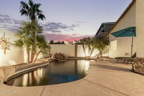 Exterior - 1009 E Mountain Vista Dr, Phoenix, AZ 85048 photo 10 of 16