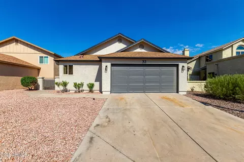 921 S Val Vista Dr #32, Mesa, AZ 85204
