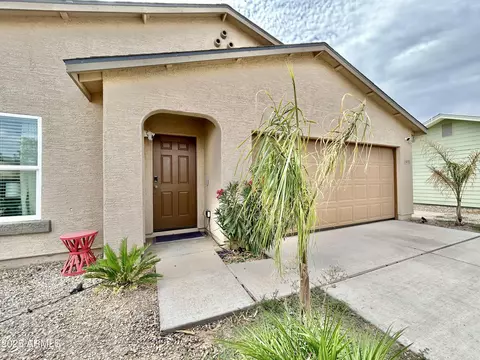 9051 W Concordia Dr, Arizona City, AZ 85123