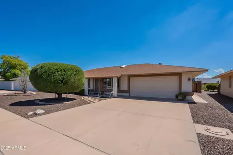 9623 W Terrace Ln, Sun City, AZ 85373
