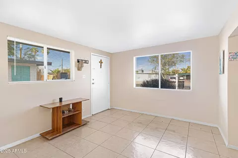 Living - 610 S Bellview St, Mesa, AZ 85204 photo 1 of 2