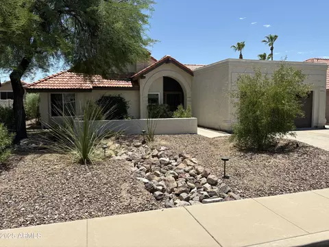 3711 E Cathedral Rock Dr, Phoenix, AZ 85044