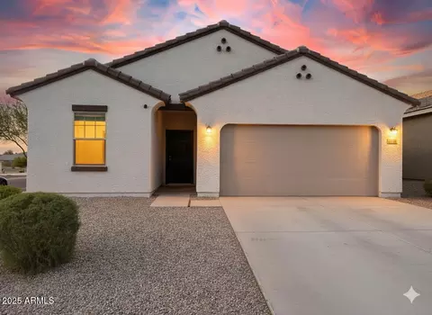 6422 W Magdalena Ln, Laveen, AZ 85339