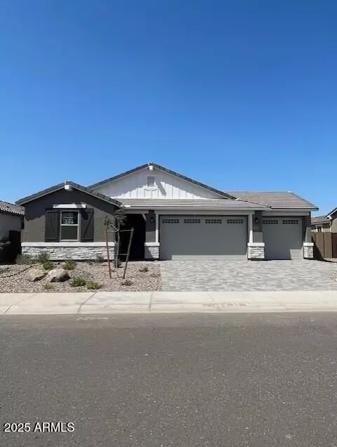 12384 W Parkway Ln, Avondale, AZ 85323