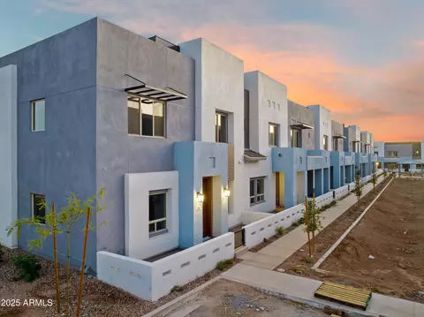733 E Commonwealth Ave #29, Chandler, AZ 85225
