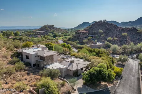 7451 N Las Brisas Ln, Paradise Valley, AZ 85253