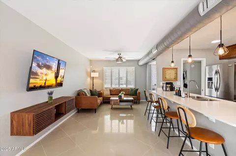 Living - 912 E Michelle Dr, Phoenix, AZ 85022 photo 3 of 3