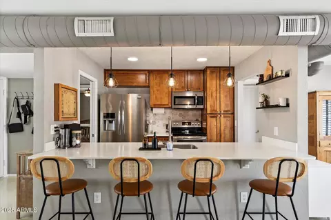 Kitchen - 912 E Michelle Dr, Phoenix, AZ 85022 photo 1 of 3
