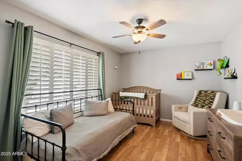 Bedroom - 912 E Michelle Dr, Phoenix, AZ 85022 photo 4 of 4