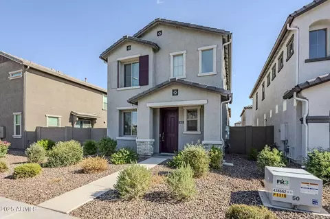 5815 W Encinas Ln, Phoenix, AZ 85043