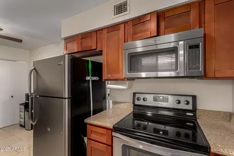 Kitchen - 449 N Lewis --, Mesa, AZ 85201 photo 1 of 3