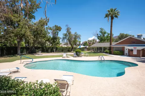 Exterior - 4027 E Campbell Ave, Phoenix, AZ 85018 photo 7 of 9