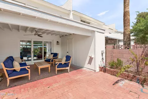 Exterior - 4027 E Campbell Ave, Phoenix, AZ 85018 photo 3 of 9