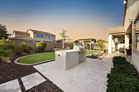 3890 E Mia Ln, Gilbert, AZ 85298 photo 11