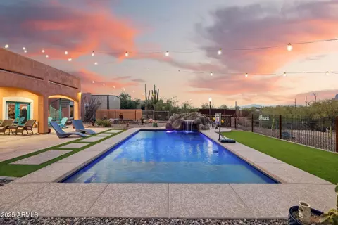 Exterior - 655 S Conestoga Rd, Apache Junction, AZ 85119 photo 6 of 16