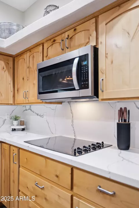 Kitchen - 655 S Conestoga Rd, Apache Junction, AZ 85119 photo 8 of 8