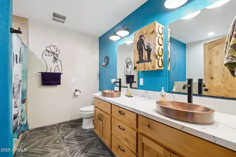 Bath - 655 S Conestoga Rd, Apache Junction, AZ 85119 photo 2 of 7