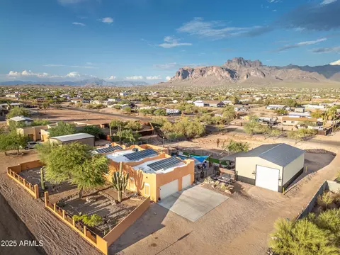 View/Area - 655 S Conestoga Rd, Apache Junction, AZ 85119 photo 6 of 14