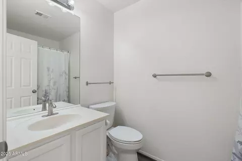 Bath - 16618 S 32nd Pl, Phoenix, AZ 85048 photo 5 of 5