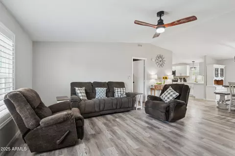 9640 Escondido Ave, Mesa, AZ 85208 photo 6
