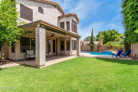 Exterior - 2859 E Millbrae Ln, Gilbert, AZ 85234 photo 3 of 6