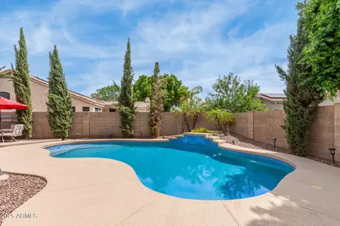 Exterior - 2859 E Millbrae Ln, Gilbert, AZ 85234 photo 5 of 6