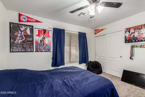 Bedroom - 2859 E Millbrae Ln, Gilbert, AZ 85234 photo 5 of 8