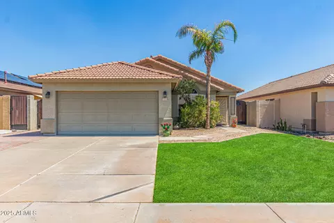 22241 N 76th Dr, Peoria, AZ 85383