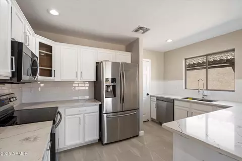 Kitchen - 6766 E Summerset Rd, Florence, AZ 85132 photo 1 of 2