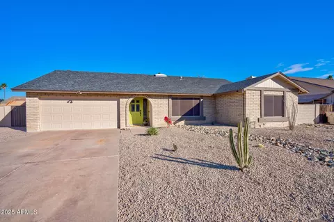 6116 W Riviera Dr, Glendale, AZ 85304
