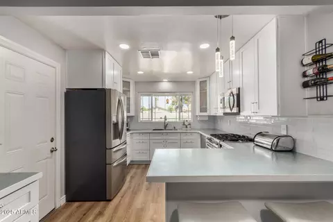3813 E Vernon Ave, Phoenix, AZ 85008 photo 6