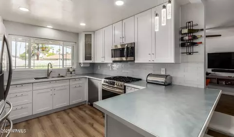 3813 E Vernon Ave, Phoenix, AZ 85008 photo 4