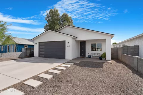 1141 S 10th St, Phoenix, AZ 85034