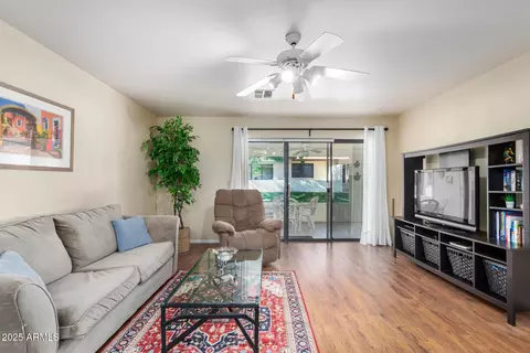 Living - 8020 E Keats Ave #263, Mesa, AZ 85209 photo 2 of 3