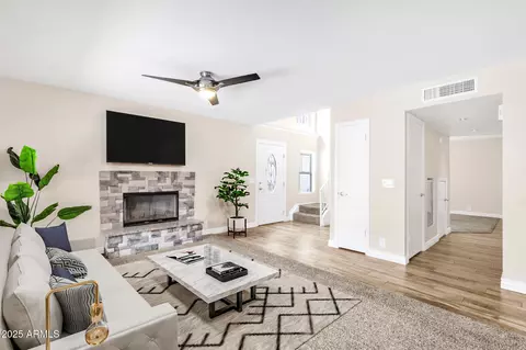 Living - 1656 E Bluefield Cir, Phoenix, AZ 85022 photo 3 of 5
