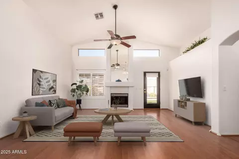 Living - 462 E Pinto Dr, Gilbert, AZ 85296 photo 3 of 4