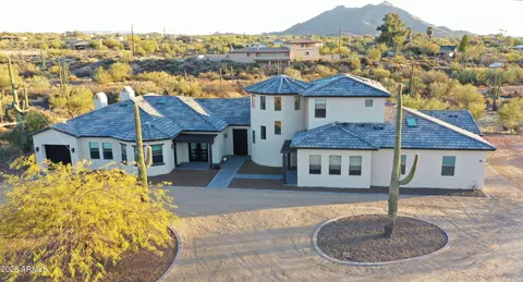 6737 E Rockaway Hills Dr, Cave Creek, AZ 85331