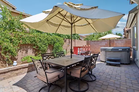 Exterior - 3336 E Morrison Ranch Pkwy, Gilbert, AZ 85296 photo 3 of 5