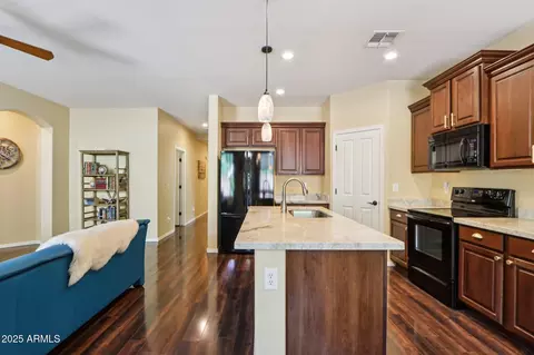 Kitchen - 3336 E Morrison Ranch Pkwy, Gilbert, AZ 85296 photo 3 of 4