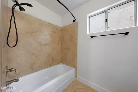 Bath - 4520 E Desert Cactus St, Phoenix, AZ 85032 photo 6 of 6