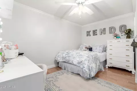 Bedroom - 333 E Kaler Dr, Phoenix, AZ 85020 photo 3 of 3