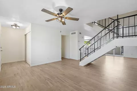 Living - 3878 N 30th St, Phoenix, AZ 85016 photo 2 of 3